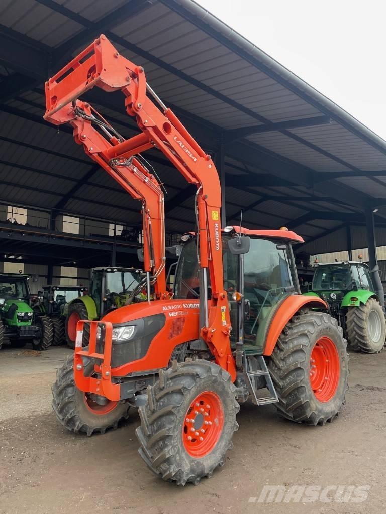 Kubota M 8560 Traktorer