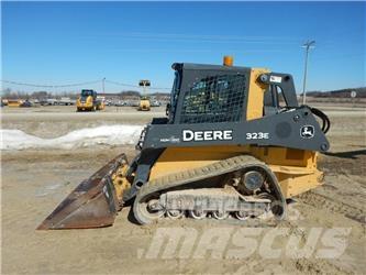 John Deere 323E Minilæsser - skridstyret