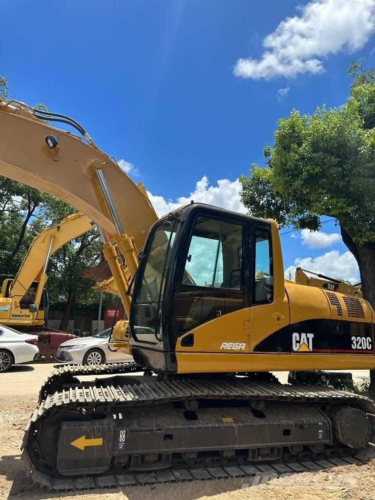 CAT CAT320C Midi-gravemaskiner 7t - 12t