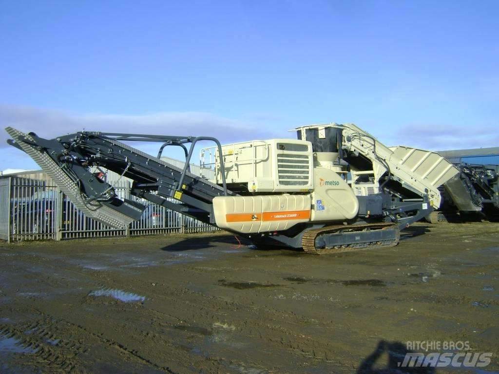 Metso LT 200 HP Mobile knusere