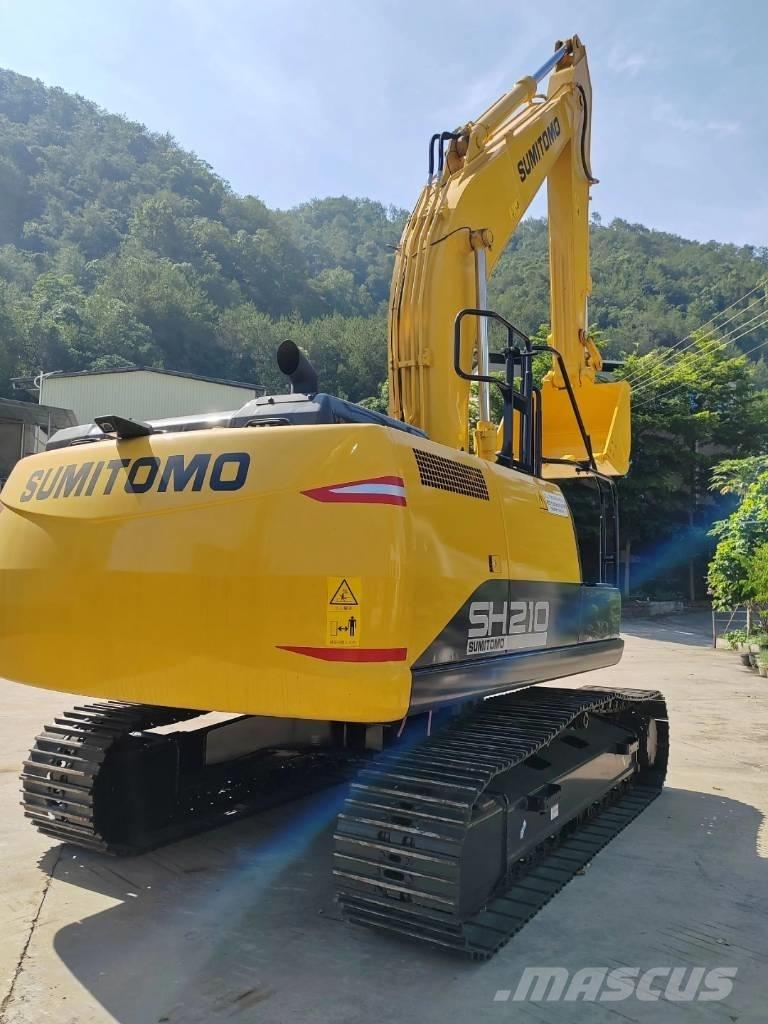 Sumitomo SH210 Gravemaskiner på larvebånd