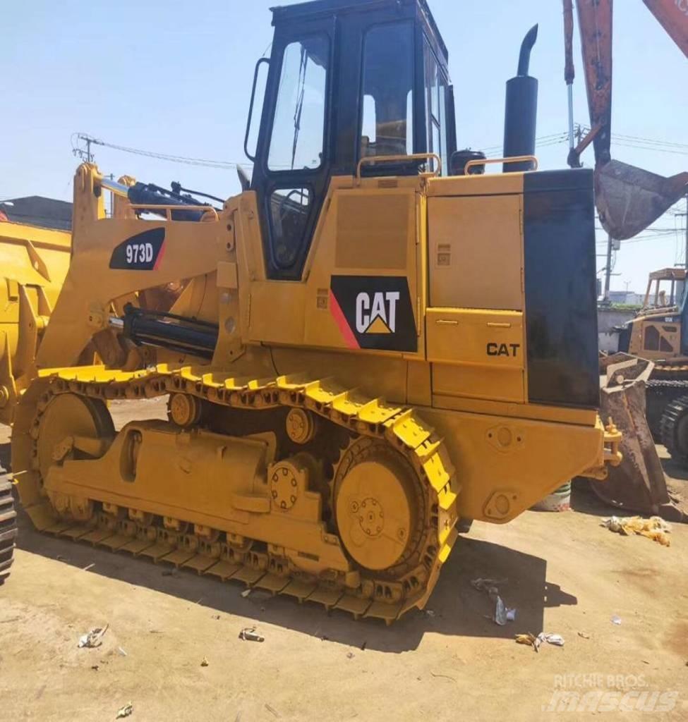 CAT 973 Larvebåndslæssere