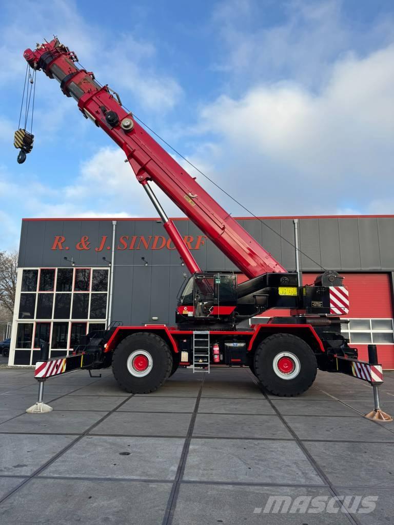 Terex RT 100 Kraner til hårdt terræn
