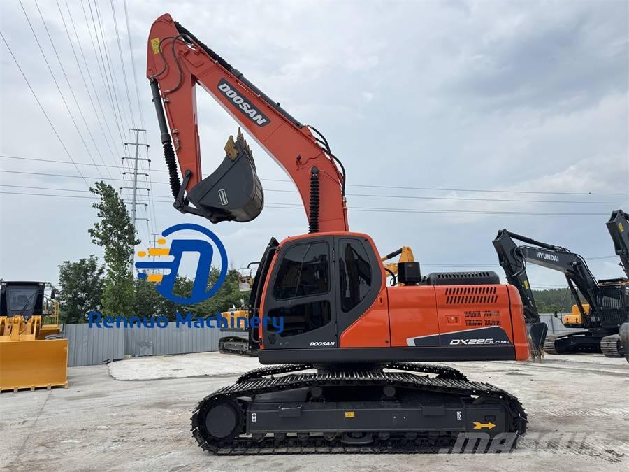 Doosan DX 225 LC-9C Gravemaskiner på larvebånd