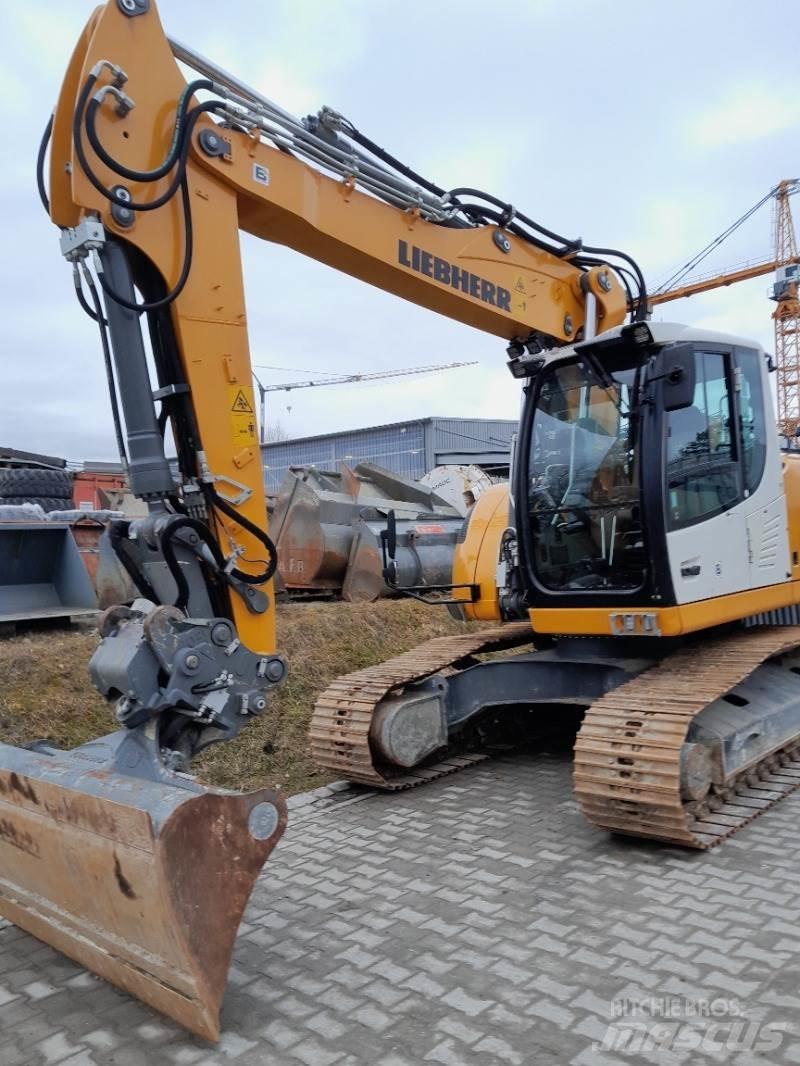 Liebherr R918 Gravemaskiner på larvebånd