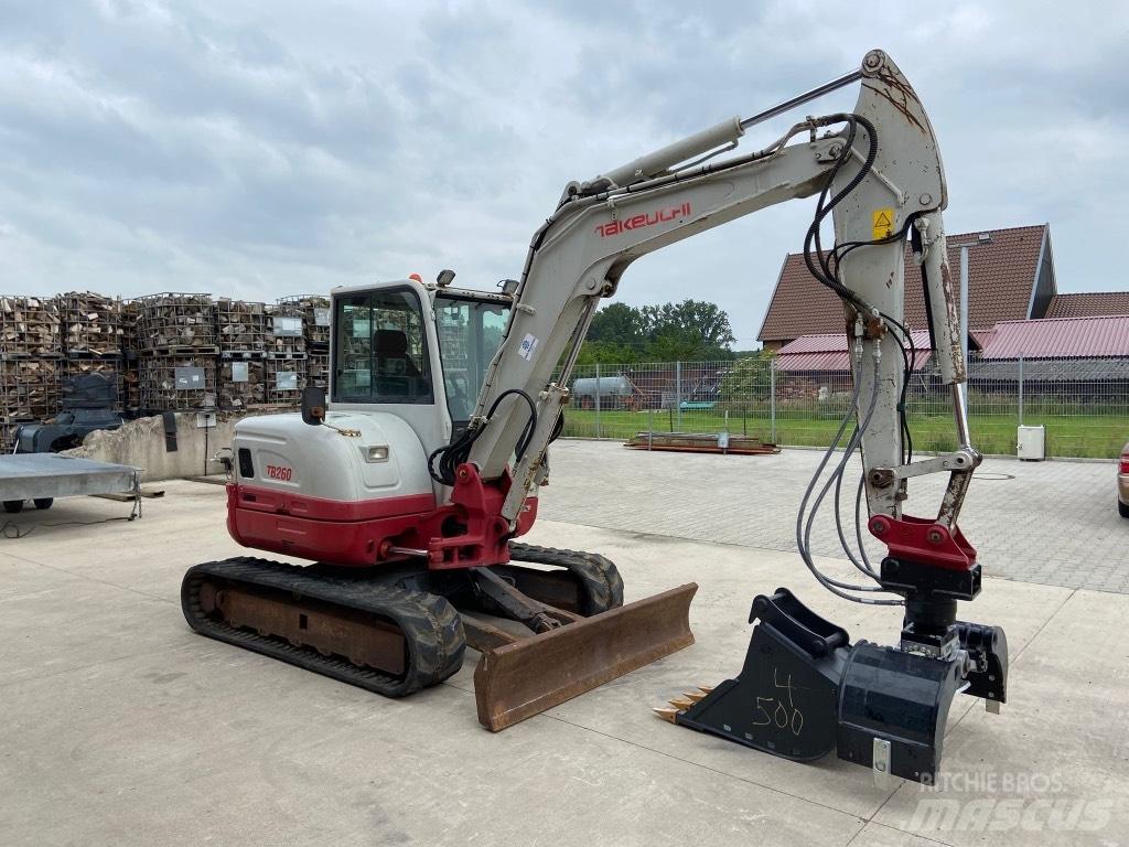 Takeuchi TB 260 Minigravemaskiner