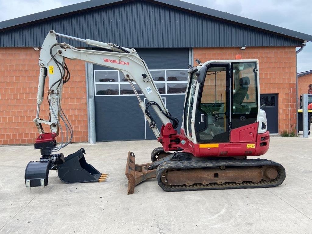 Takeuchi TB 260 Minigravemaskiner