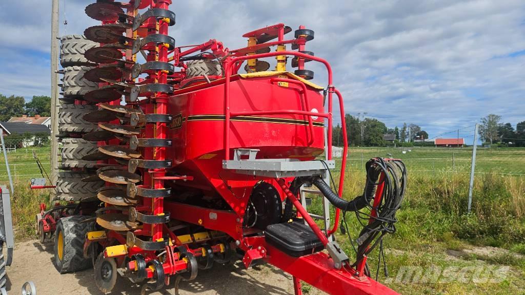 Väderstad Spirit800S Såmaskine