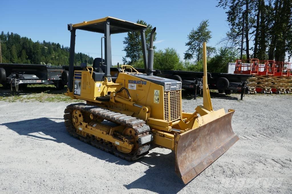 Komatsu D21A-8 Bulldozer på larvebånd