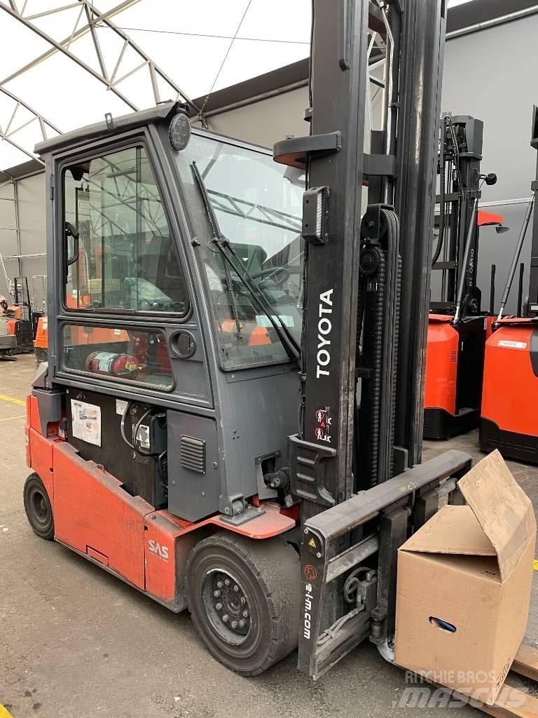 Toyota 8FBMT35 El gaffeltrucks