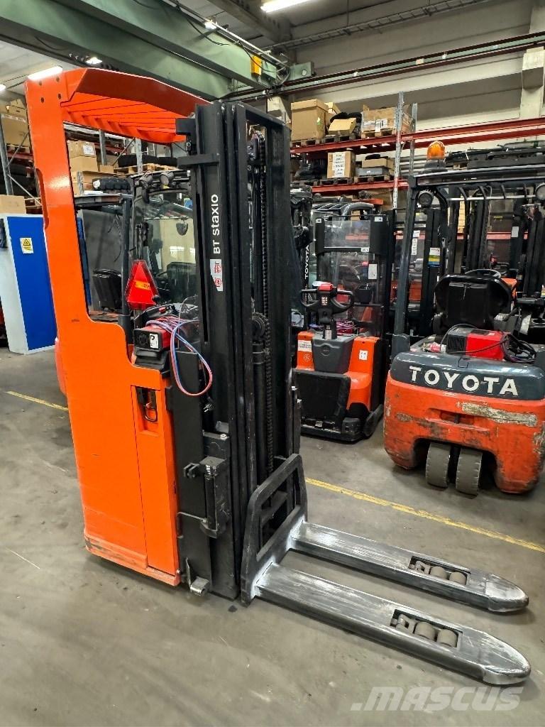 Toyota SSE135L Selvkørende stablere