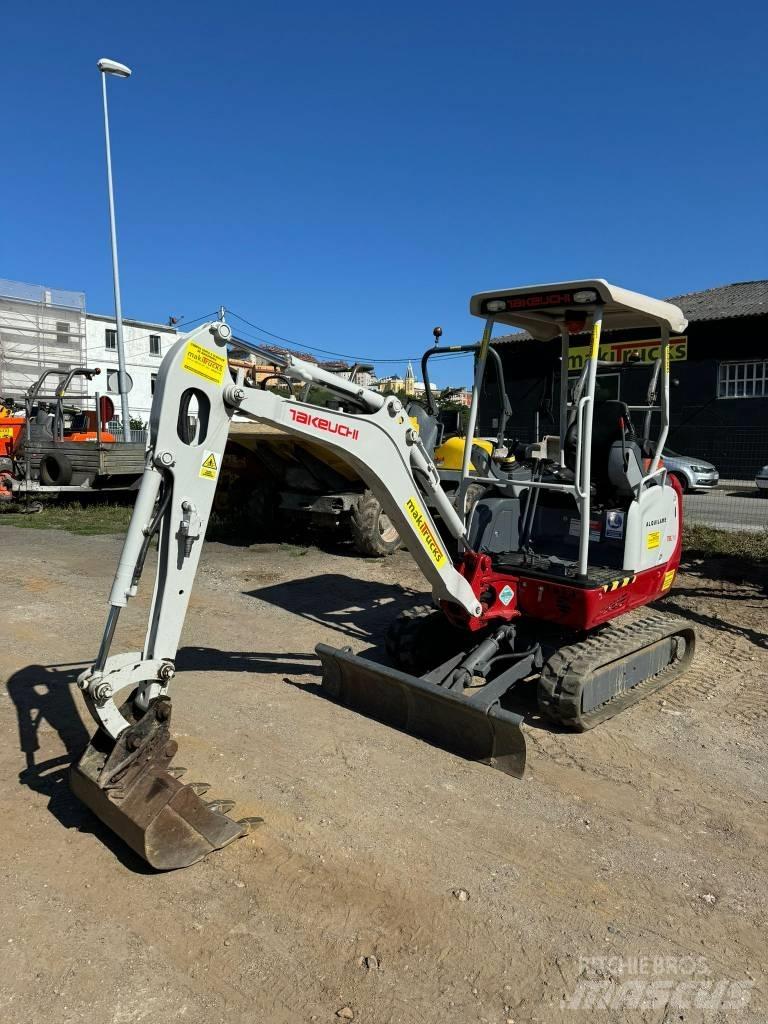 Takeuchi TB216 Minigravemaskiner