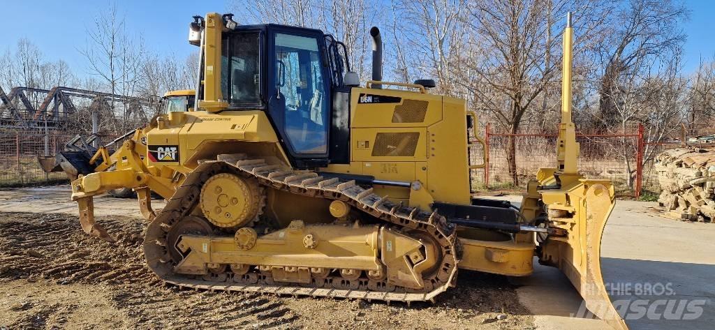 CAT D 6 N XL Bulldozer på larvebånd