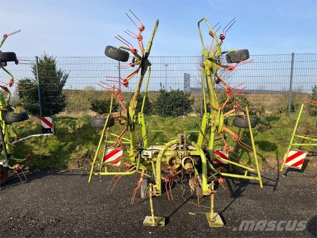 CLAAS Volto 640 HR River og høvendere