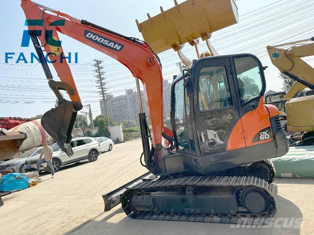 Doosan DX 60-9 C Gravemaskiner på larvebånd