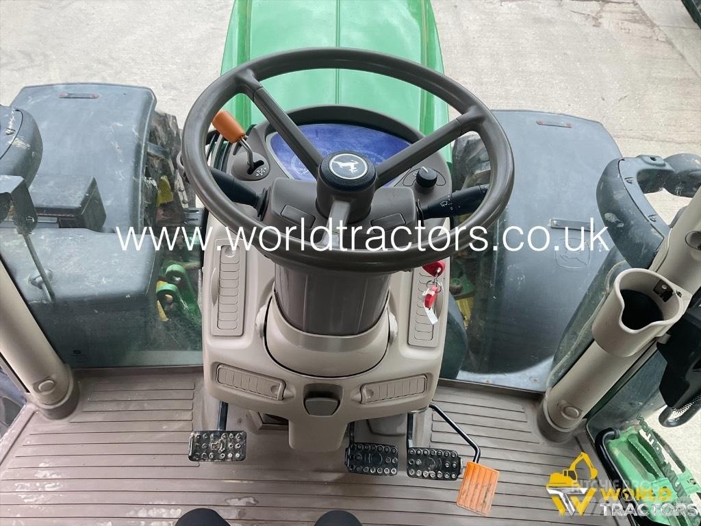 John Deere 6215 R Traktorer