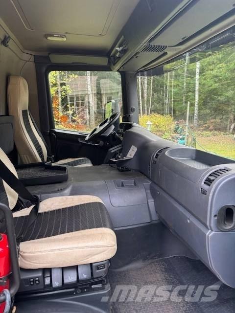 Scania P 230 Fast kasse