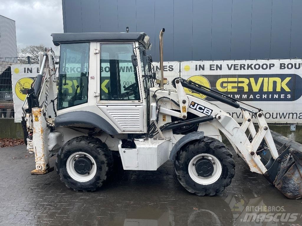 JCB 2 CX Rendegravere