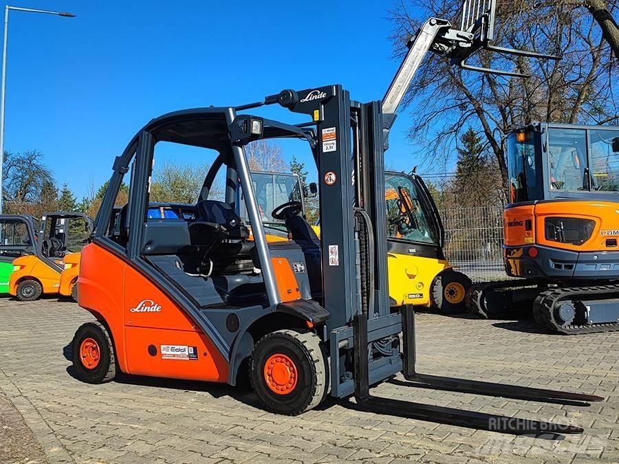 Linde H25T LPG gaffeltrucks