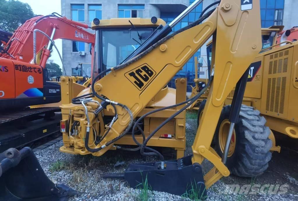 JCB 4 CX Rendegravere