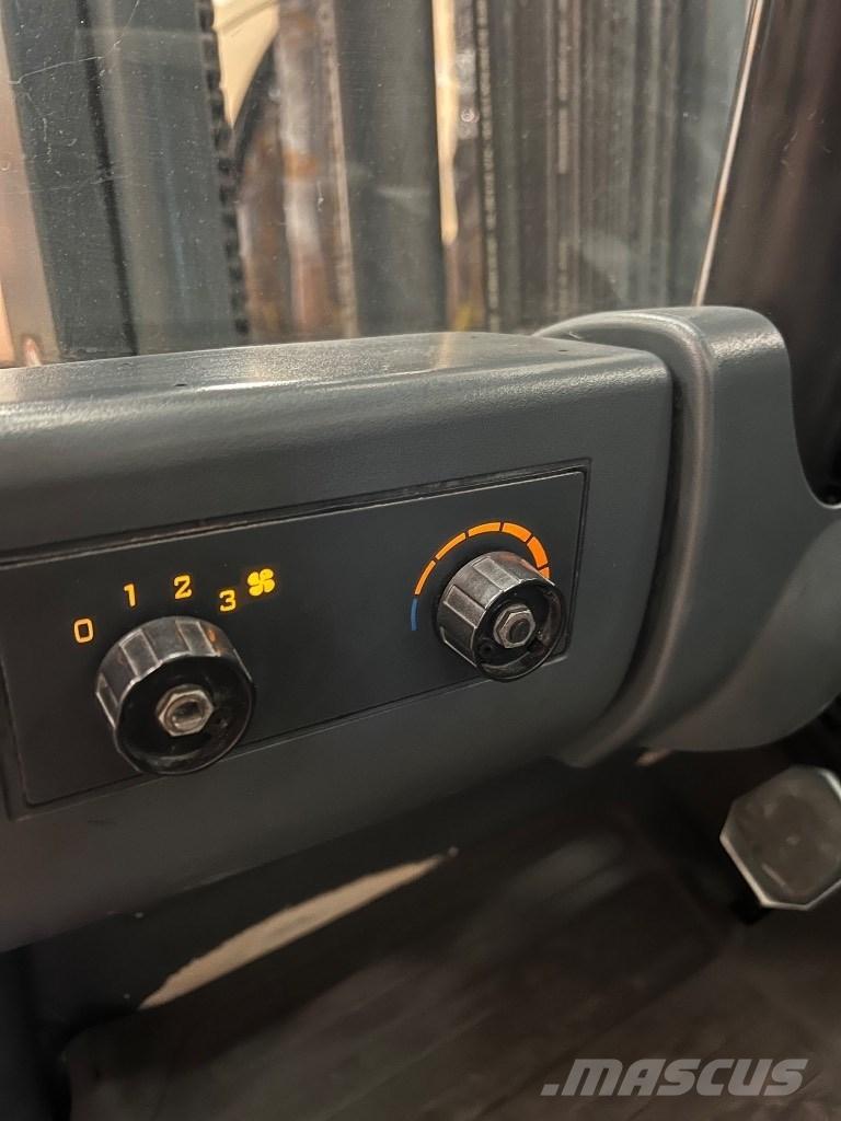 Jungheinrich EFG220k El gaffeltrucks