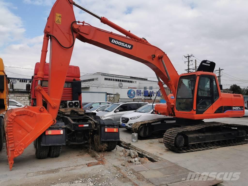 Doosan DH225LC-7 Gravemaskiner på larvebånd