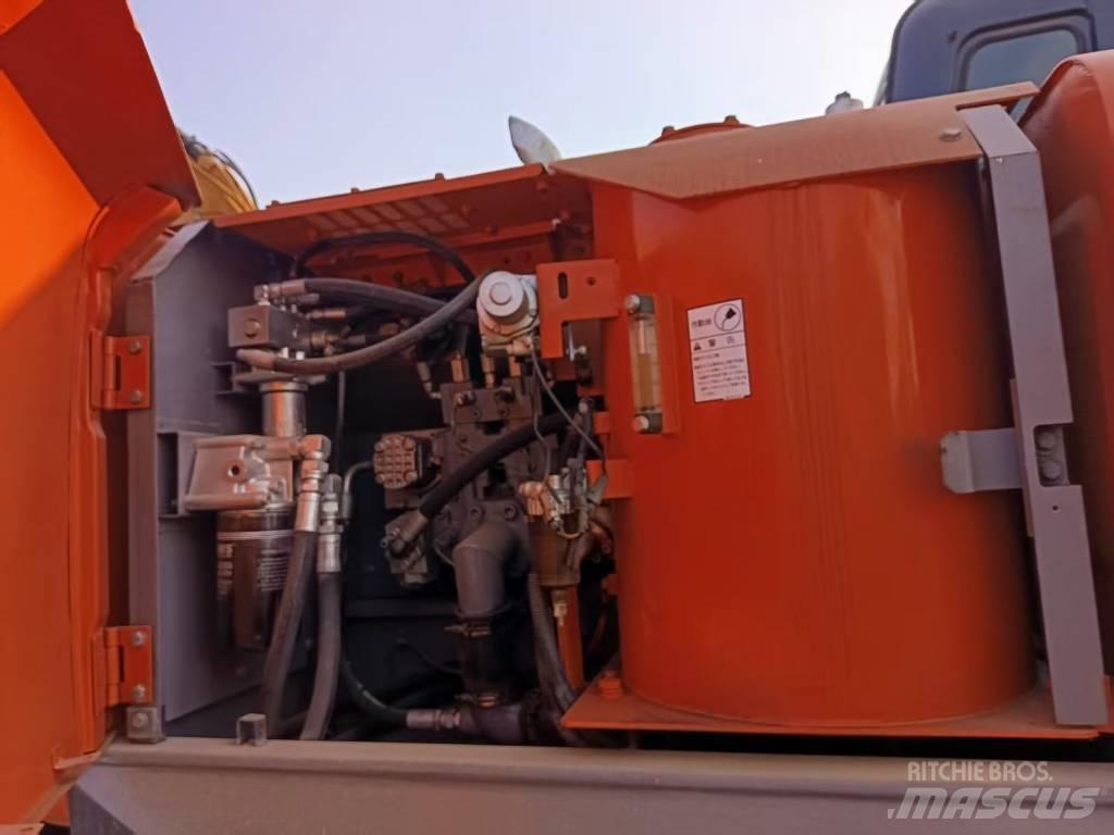 Hitachi ZX160 Gravemaskiner på larvebånd