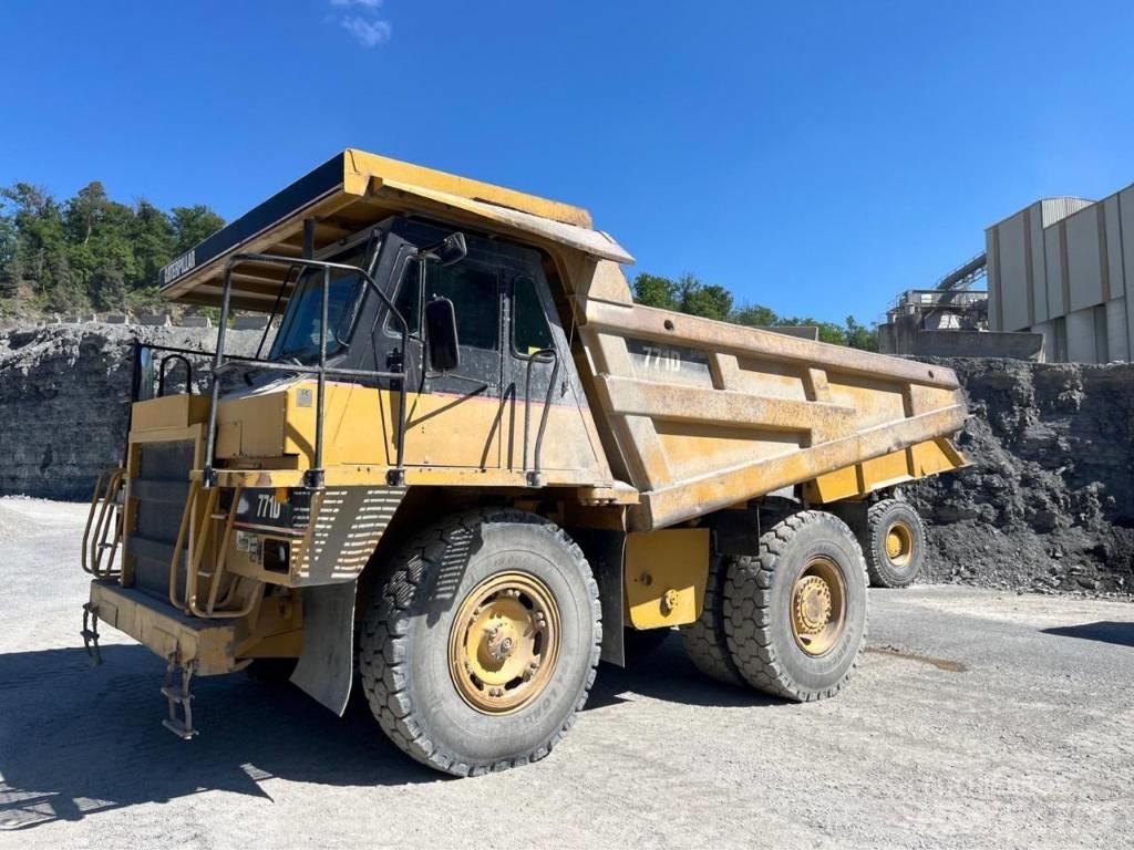 CAT 771D Knækstyrede dumpere