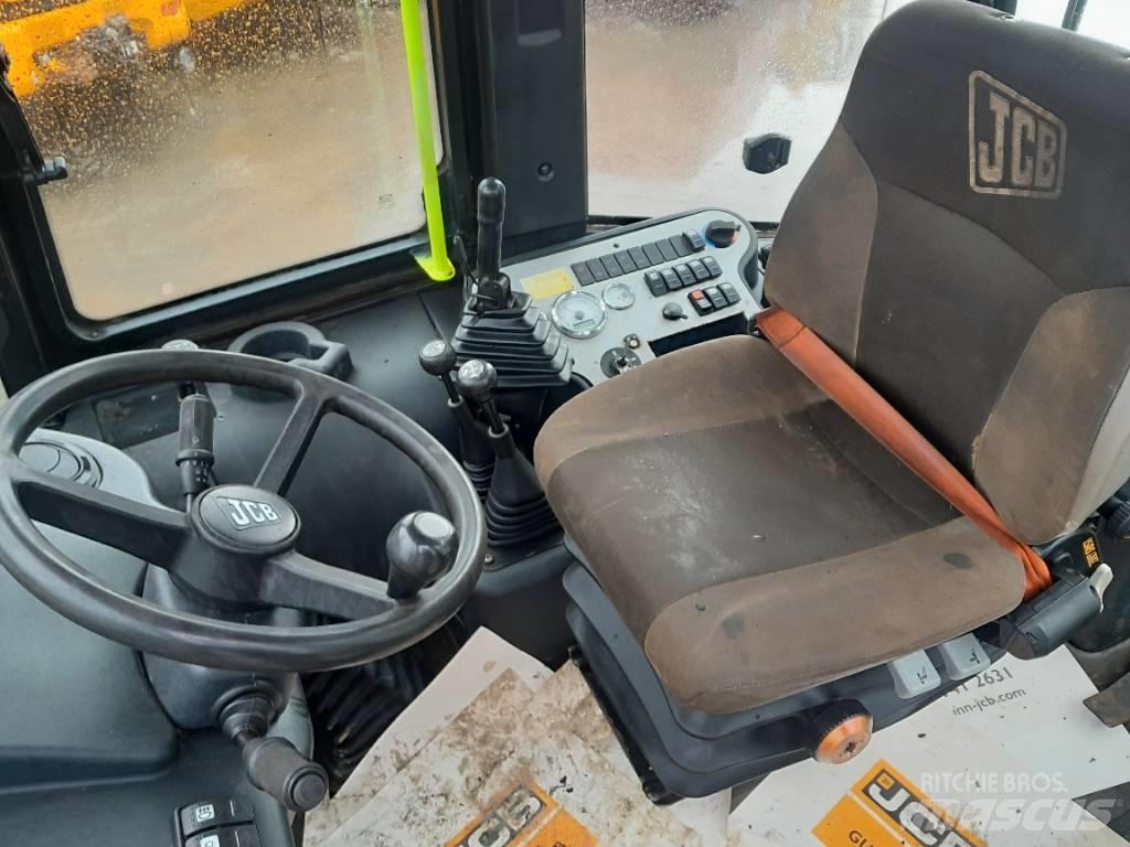 JCB 2 CX Rendegravere
