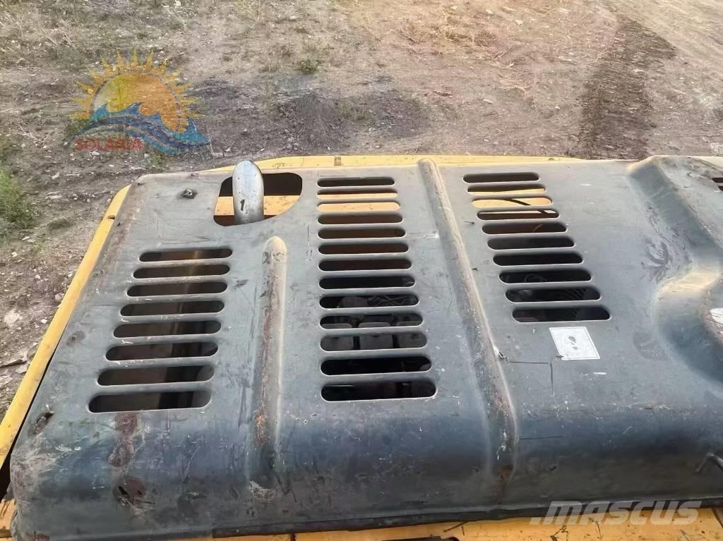 Hyundai Robex 215-7C Gravemaskiner på larvebånd