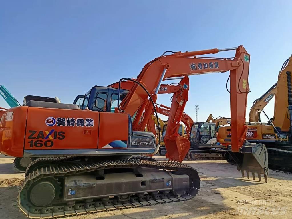 Hitachi ZX160 Gravemaskiner på larvebånd