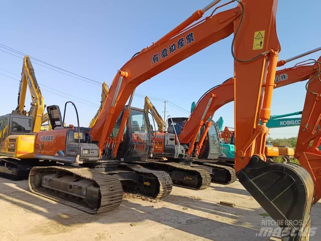 Hitachi ZX160 Gravemaskiner på larvebånd