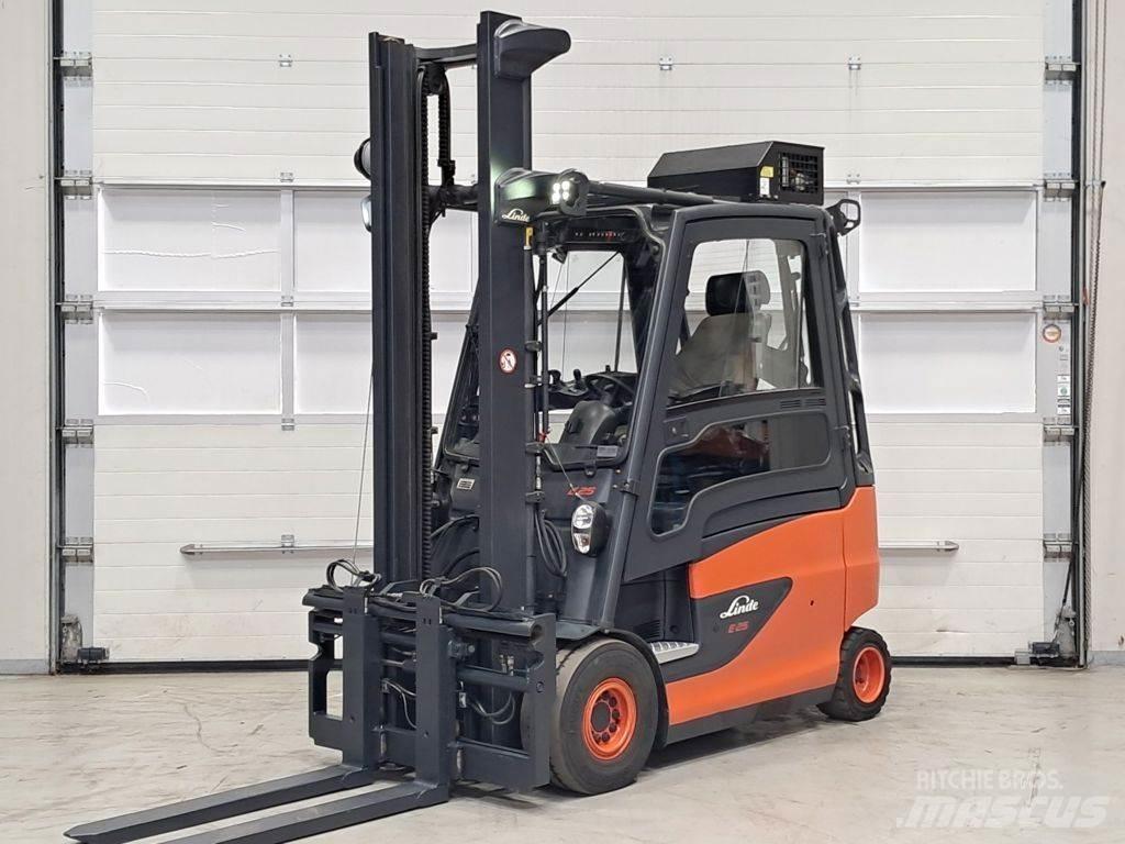 Linde E25HL-01/600 El gaffeltrucks