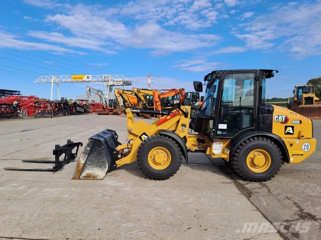 CAT 906 (Bucket+Forks) Læssemaskiner på hjul