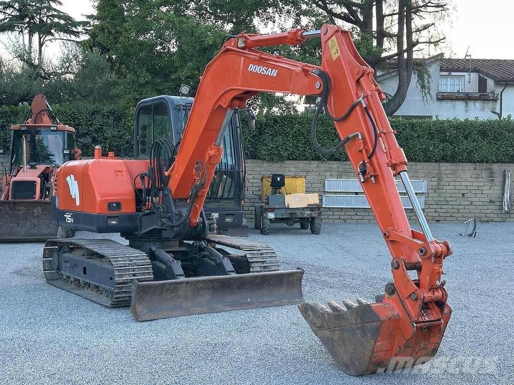 Doosan SOLAR 75V Midi-gravemaskiner 7t - 12t