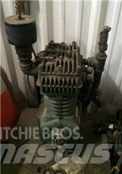 Manitowoc 4000 W Krandele og udstyr