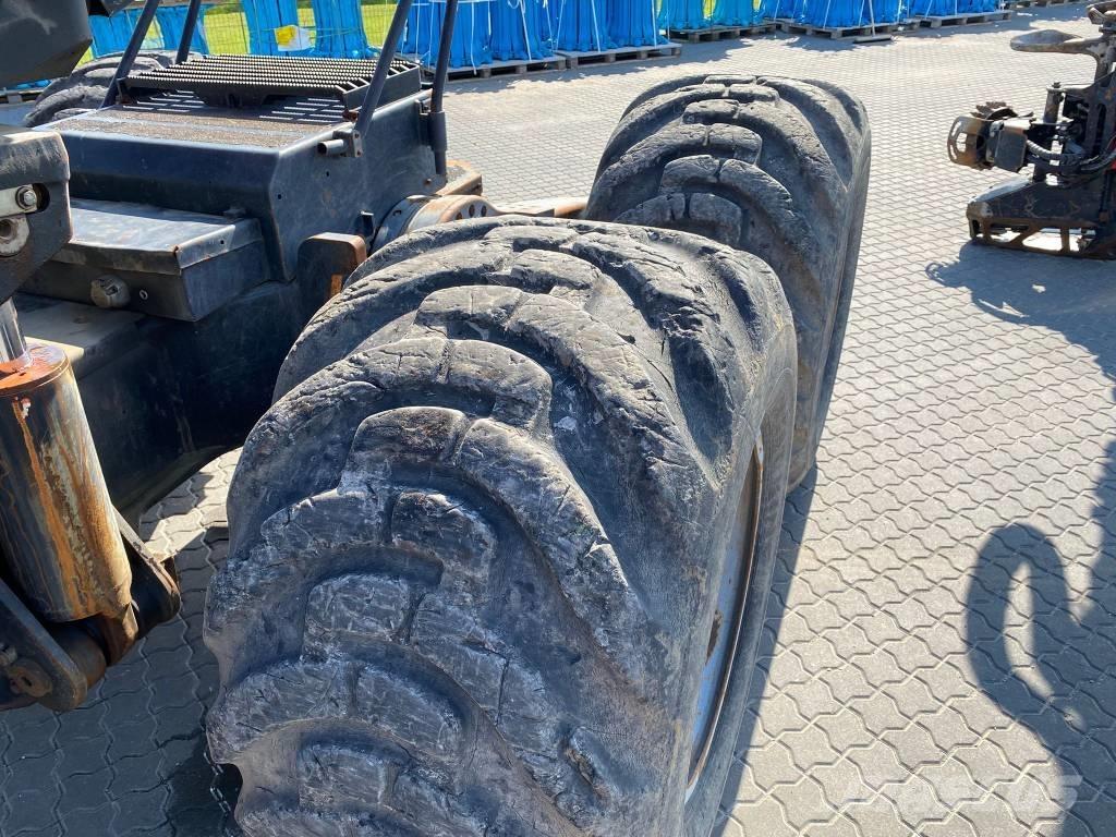 Komatsu 911.5 Skovningsmaskiner