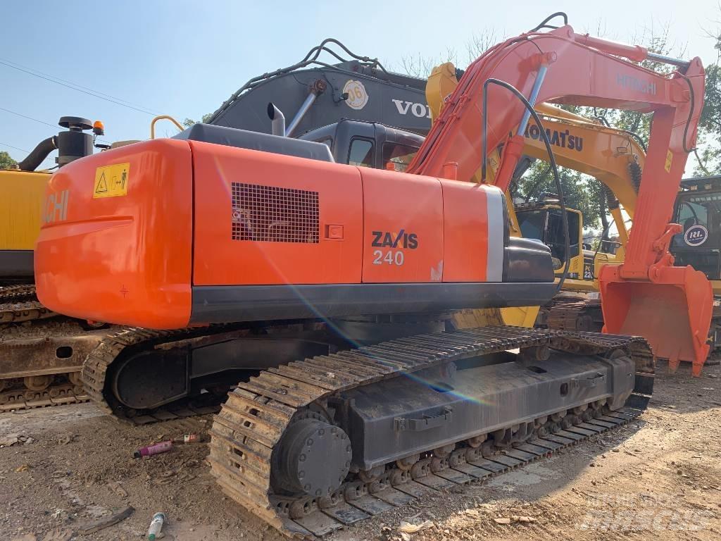 Hitachi Zaxis 240 Gravemaskiner på larvebånd