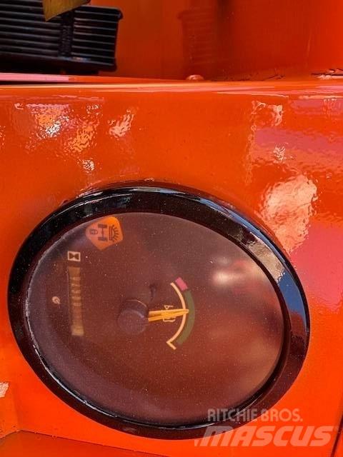 JLG 1055 Teleskoplæssere