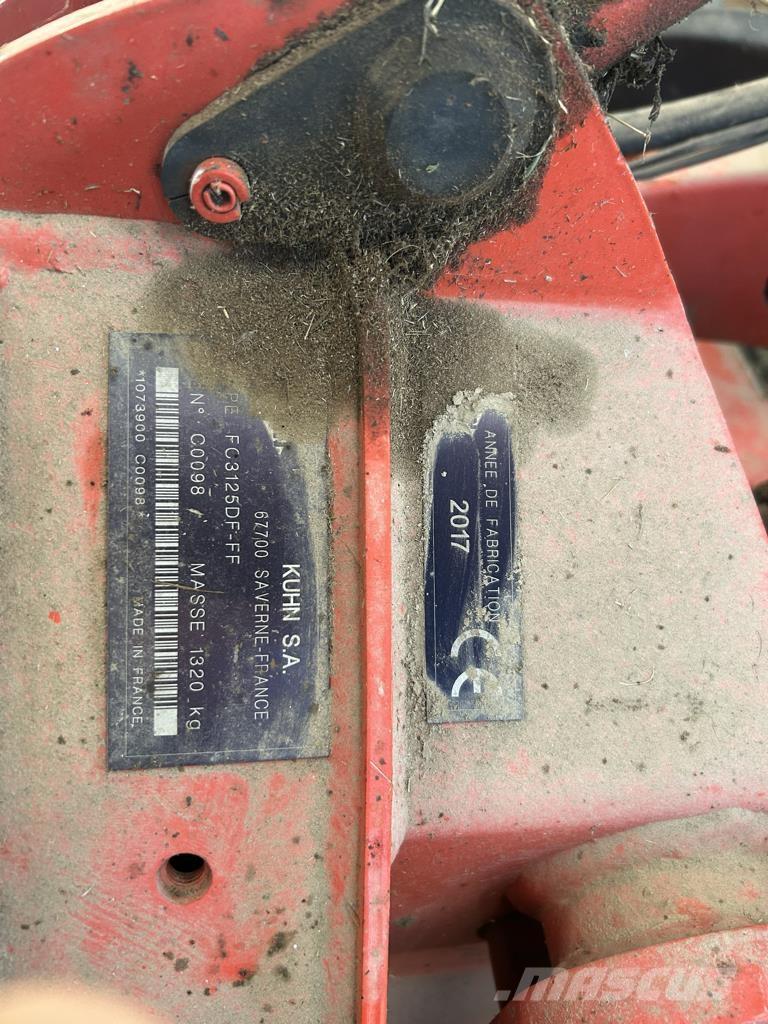 Kuhn FC3125 Monterede og efterspændte slåmaskiner