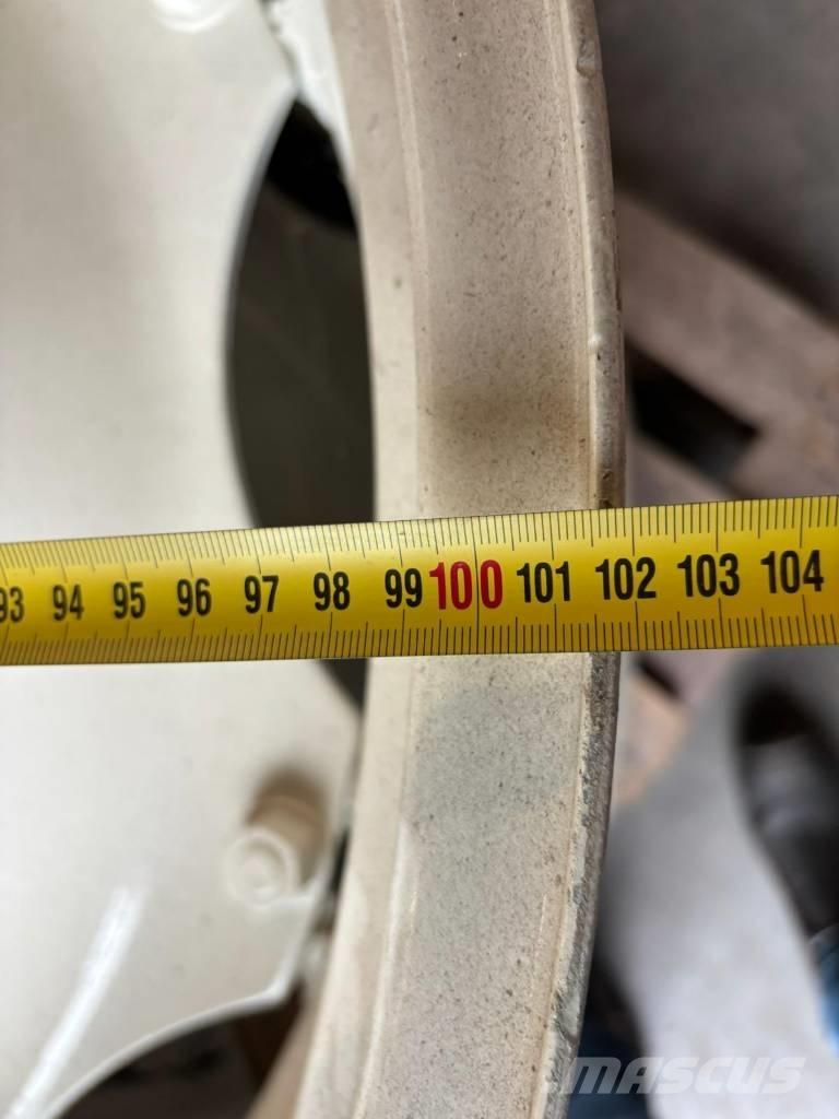 Velgen 551 Traktorer