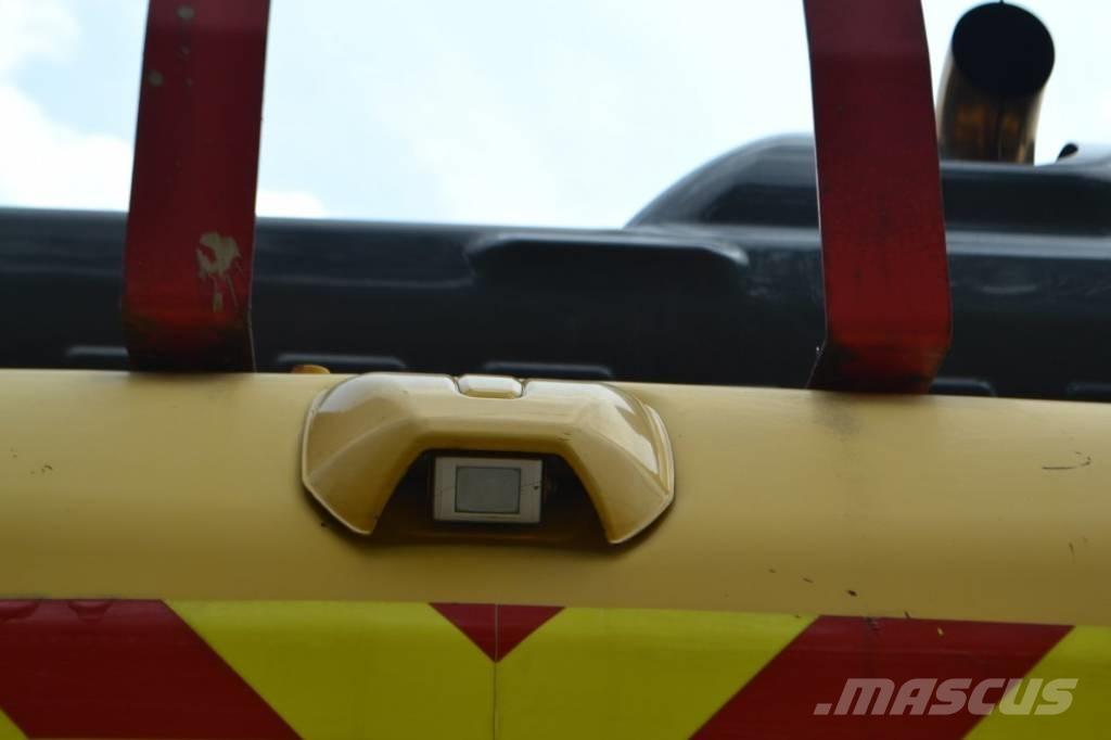 Komatsu PC 210 LC-11 Gravemaskiner på larvebånd