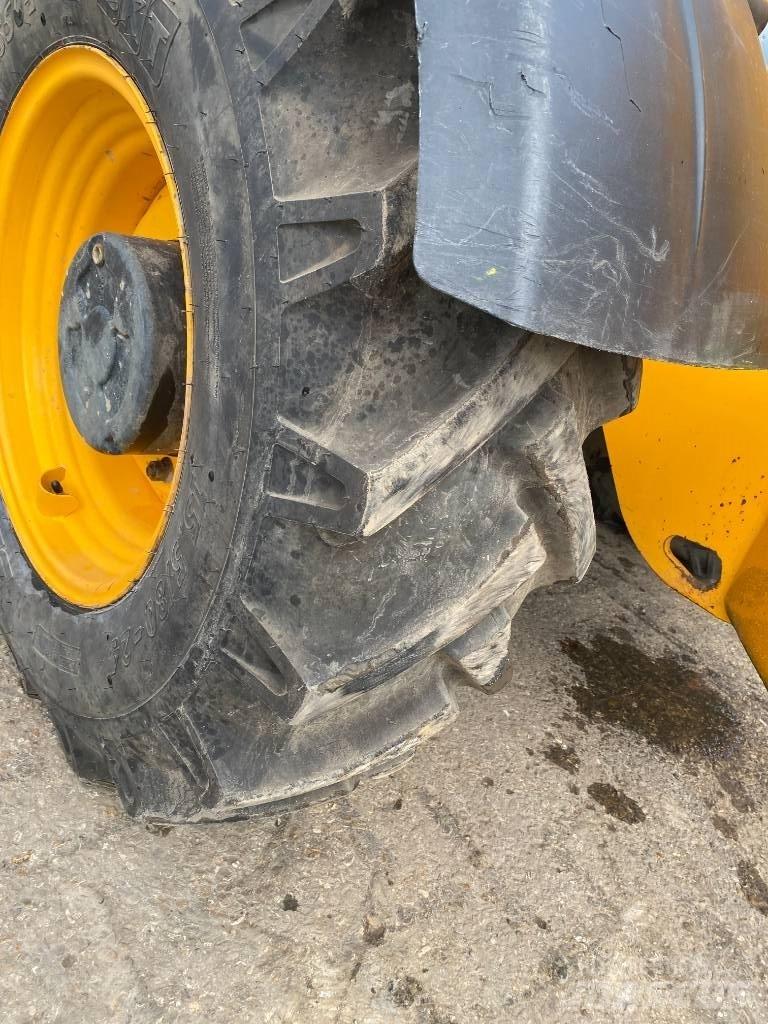 JCB 535-140 Teleskoplæssere