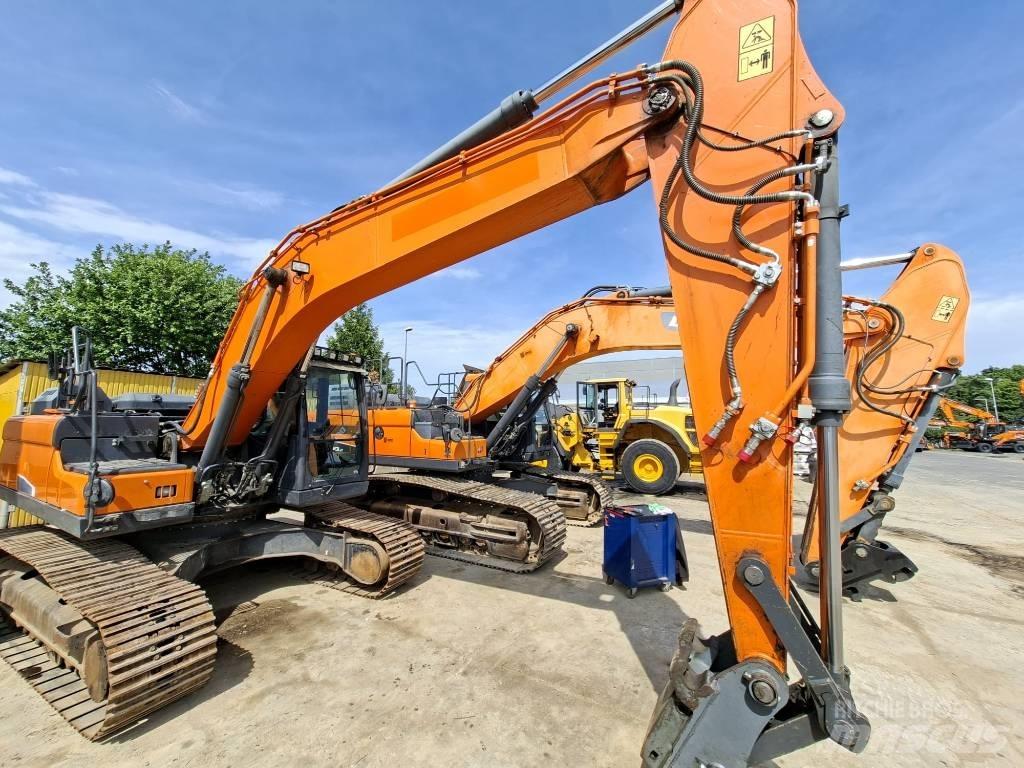 Doosan DX 225 LC-5 Gravemaskiner på larvebånd