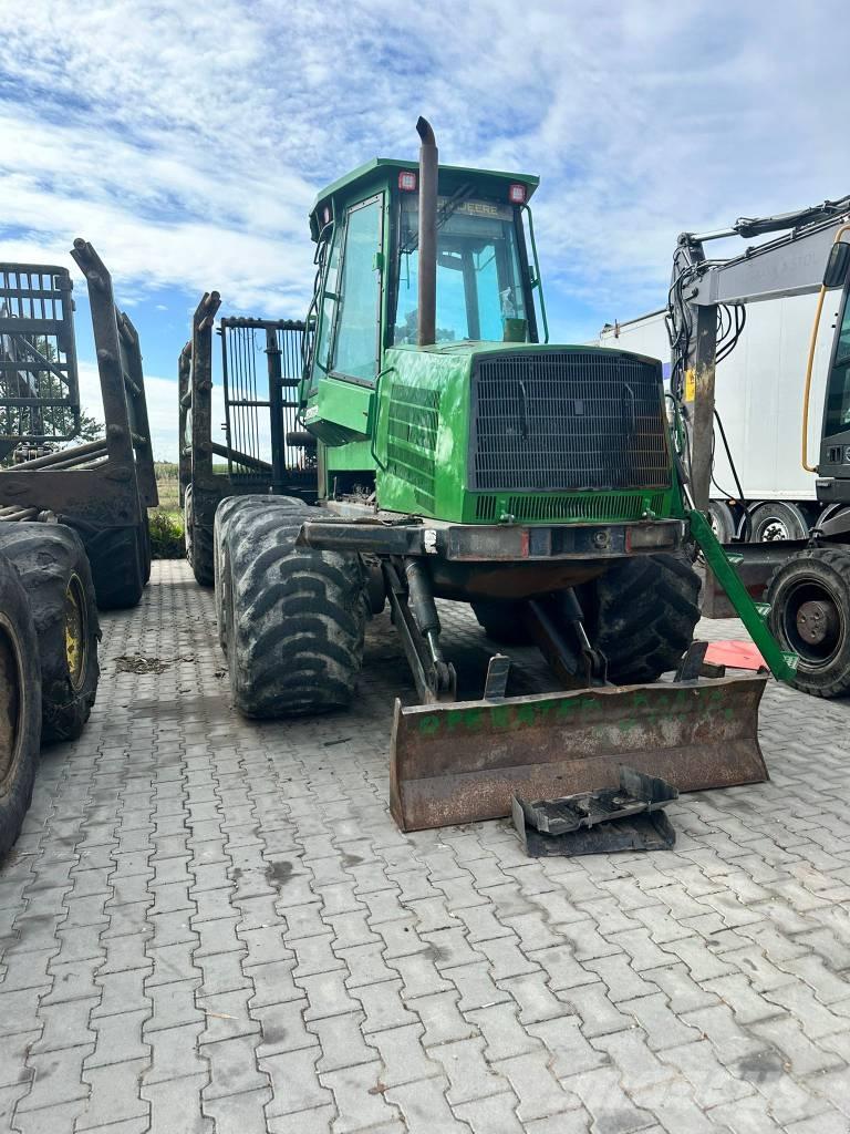 John Deere 1410D Udkørselsmaskiner