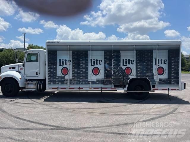 Peterbilt 337 Lastbiler til transport af drikkevarer
