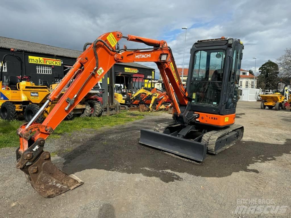 Hitachi ZX 30 U-2 Minigravemaskiner