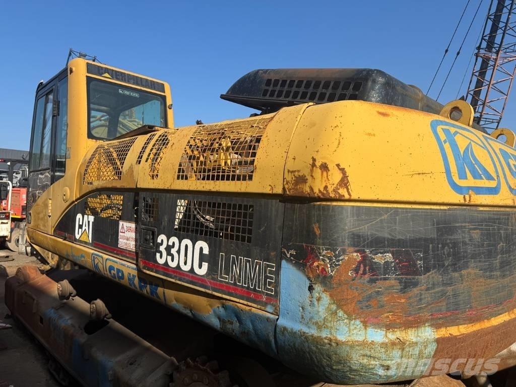 CAT 330 CL FOR PARTS Gravemaskiner på larvebånd