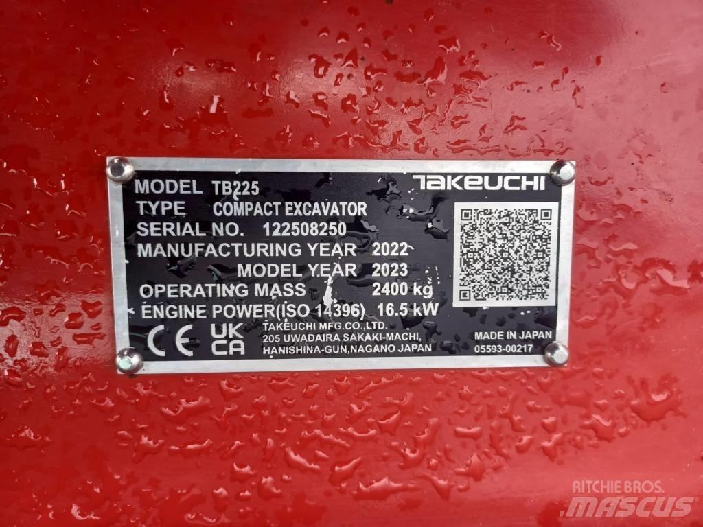 Takeuchi TB 225 Minigravemaskiner