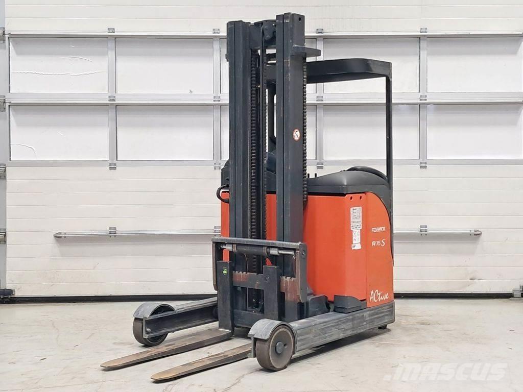 Linde R16S-12 Reachtruck